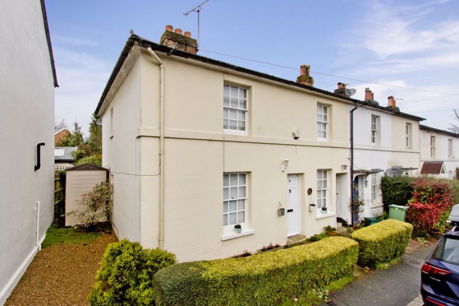 Images for Charming End of Terrace 3 Bedroom Cottage, Stonewall Park Road, Tunbridge Wells