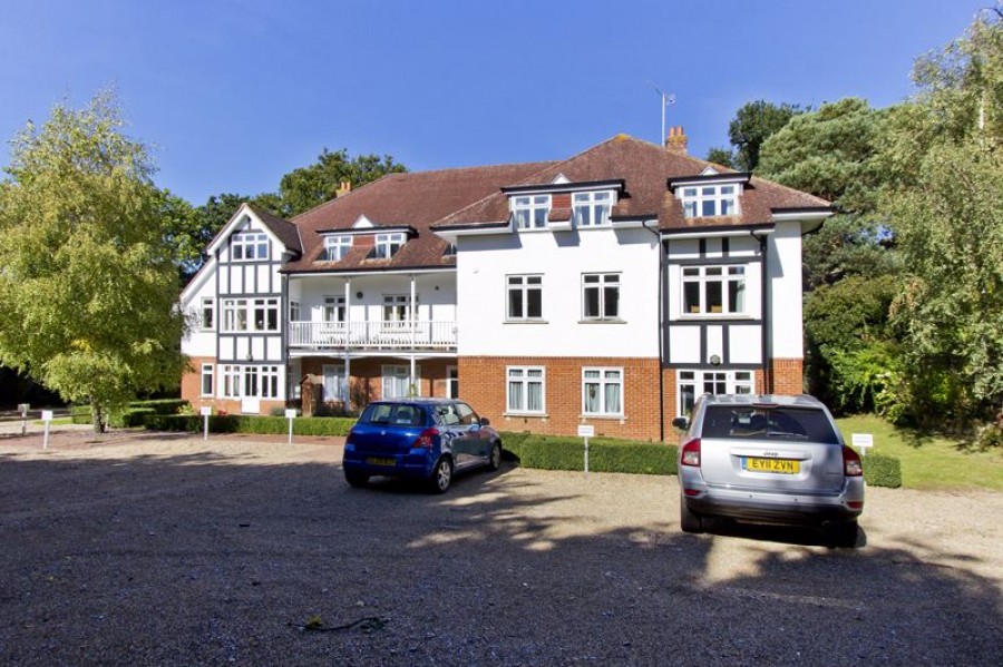 Images for 2 Bedroom 2 Bathroom Apartment With Allocated Parking, Tunbridge Wells, TN2