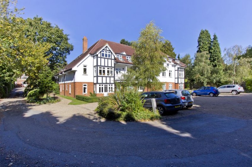 Images for Modern Two Double Bedroom Two Bathroom Flat With Allocated Parking, Tunbridge Wells, TN2