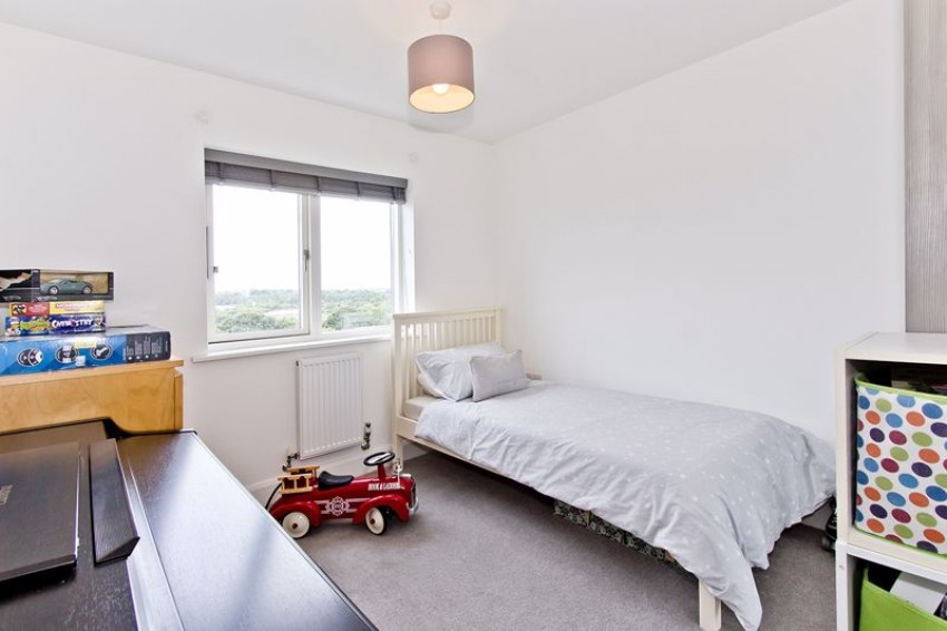 Images for Three Bedroom Two Bathroom Semi-Detached House, The Avenue, Tunbridge Wells