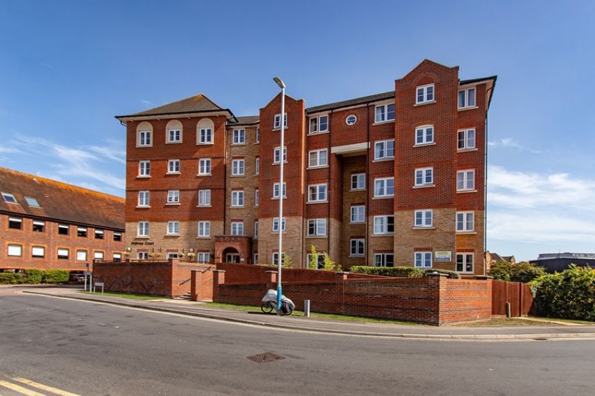 Images for 2 Bedroom Third Floor Retirement Flat, Medway Wharf Road, Tonbridge