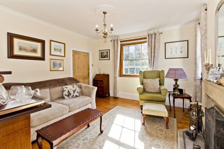 Images for 2 Bedroom First Floor Flat with Parking & Communal Garden, St Martin, Tunbridge Wells