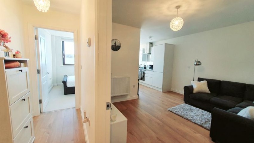 Images for Modern 1 Bedroom Flat with Parking, Angel Lane, Tonbridge, TN9 1GF