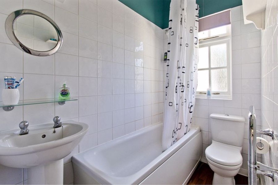 Images for 1 Bedroom First Floor Flat with Parking & Communal Garden, St Martins, Tunbridge Wells