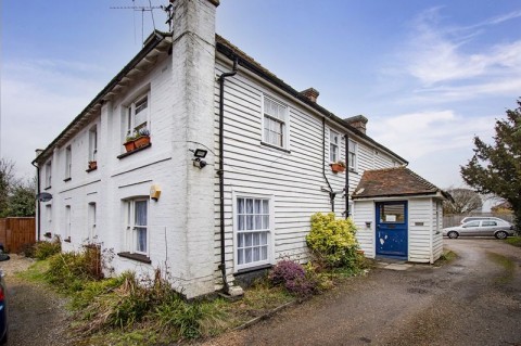 Ground Floor Studio Flat with Parking, Northgrove Road, Hawkhurst