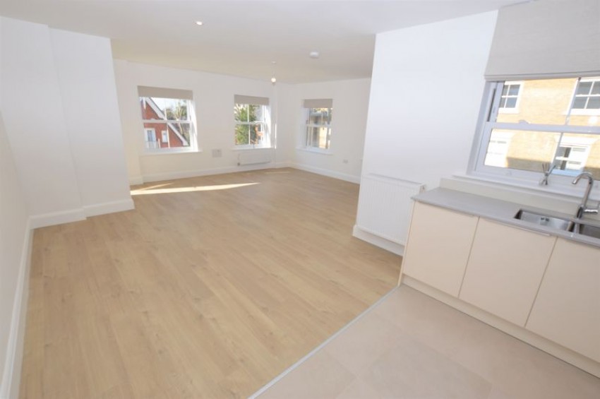 Images for 2 Bedroom 2 Bathroom Apartment with Balcony & Parking, Sovereign Place, Tunbridge Wells