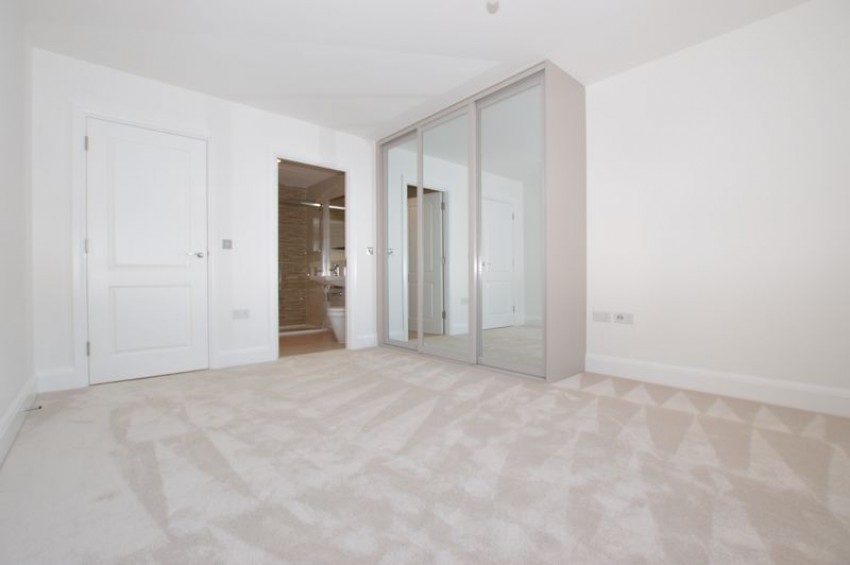 Images for 2 Bedroom 2 Bathroom Apartment with Balcony & Parking, Sovereign Place, Tunbridge Wells