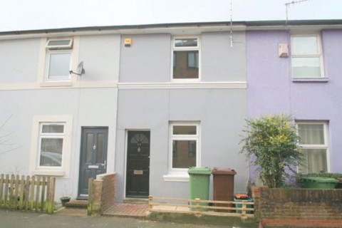 One Bedroom Terraced House with Courtyard Garden, Stanley Road, Tunbridge Wells