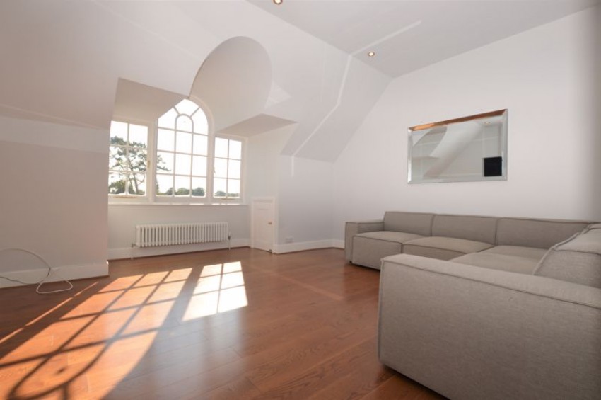 Images for 3 Bedroom 2 Bathroom Apartment with Parking, Boyne Park, Tunbridge Wells