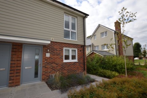 2 Bedroom End of Terrace House with Garden and Parking, Rosehip Lane, Tunbridge Wells