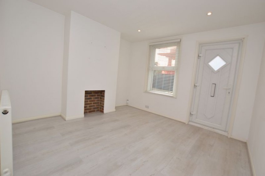 Images for 2 Bedroom Terraced House with Gardem, Quarry Road, Tunbridge Wells