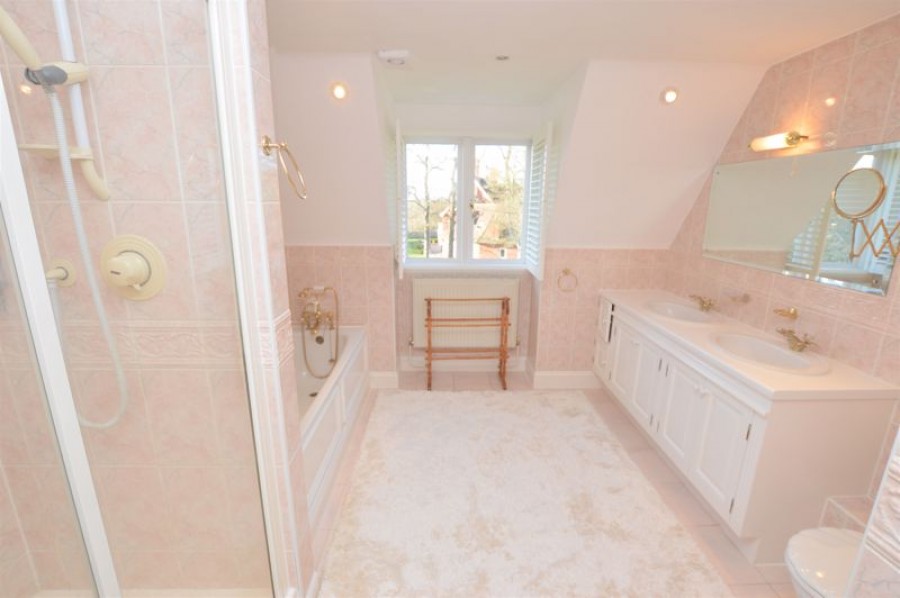 Images for 4 Bedroom 3 Bathroom Property with Double Garage, Springwood Park, Tonbridge