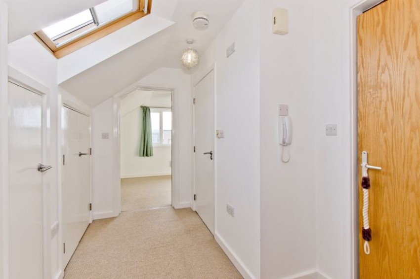 Images for Spacious Modern One Bedroom Flat with Parking, Lyons Crescent, Tonbridge