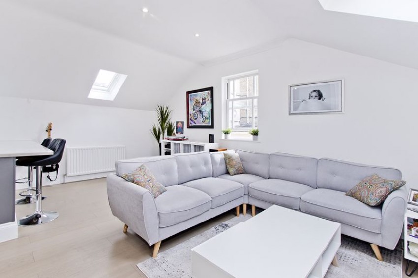 Images for Modern 2 Bedroom Apartment with Parking, Grove Hill Road, Tunbridge Wells