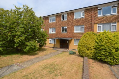 2 Bed Ground Floor Apartment with Garage, Southfield Road, Tunbridge Wells