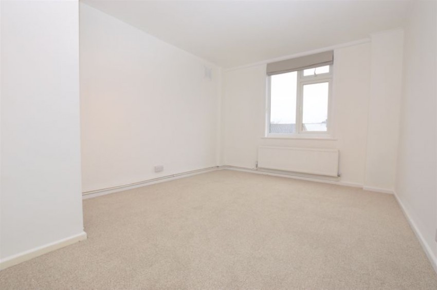 Images for 2 Bedroom First Floor Flat, North Street, Tunbridge Wells