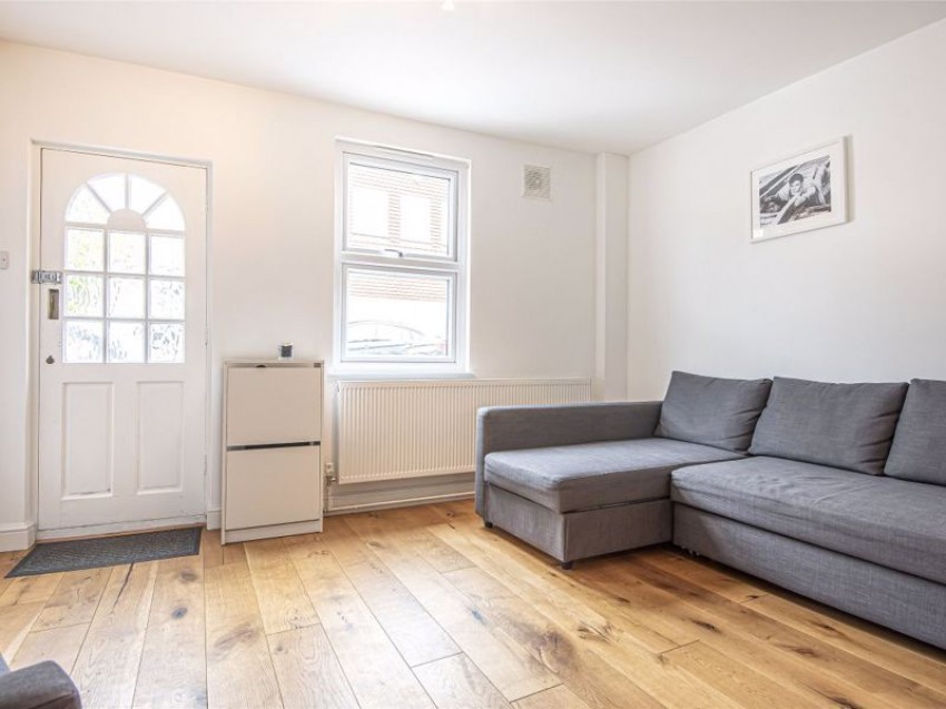 Images for 2 Bedroom Terraced House, Bradbourne Road, Sevenoaks