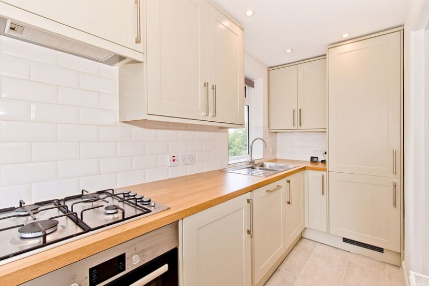 Images for 1 Bedroom Flat with Parking, Montacute Road, Tunbridge Wells