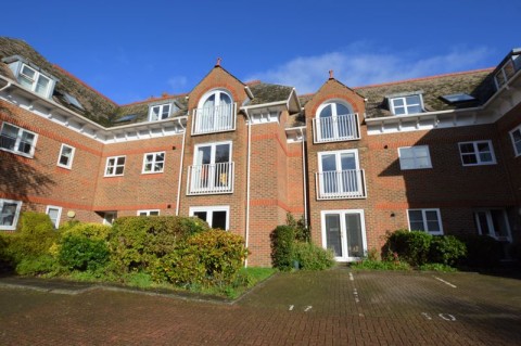 2 Bedroom Apartment with Parking, Culverden Park Road, Tunbridge Wells