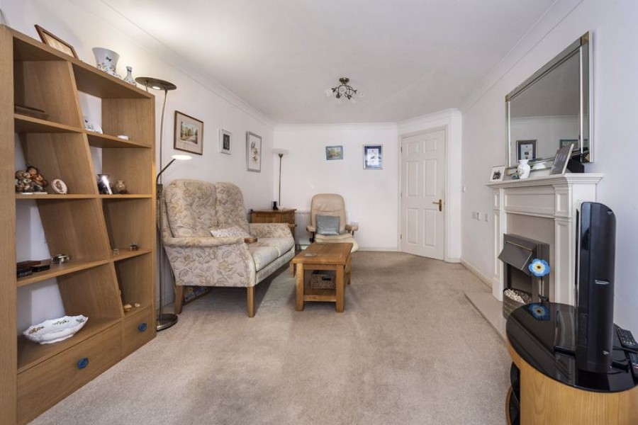 Images for 2 Bedroom Ground Floor Retirement Flat, Medway Wharf Road, Tonbridge
