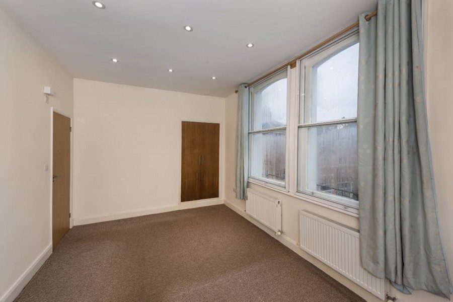 Images for 2 Bedroom 2 Bathroom Flat, Nevill Street, Tunbridge Wells