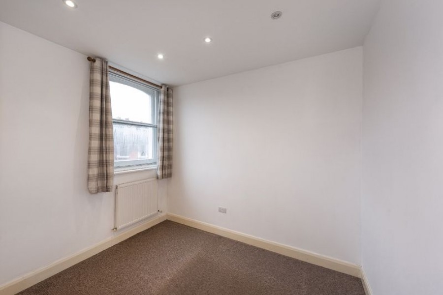Images for 2 Bedroom 2 Bathroom Flat, Nevill Street, Tunbridge Wells