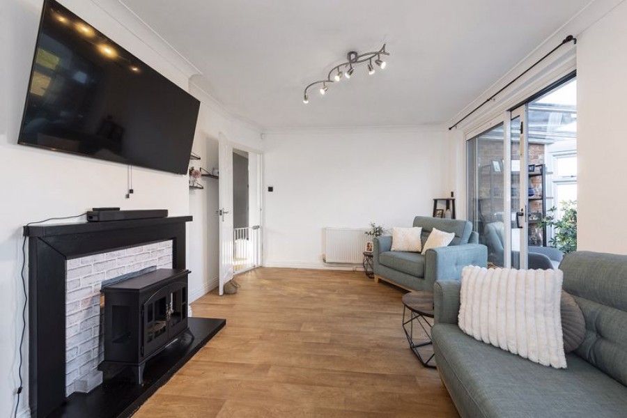 Images for 3 Bedroom Semi-Detached Bungalow, North View Road, Sevenoaks