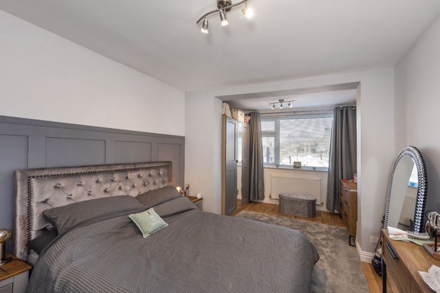 Images for 3 Bedroom Semi-Detached Bungalow, North View Road, Sevenoaks