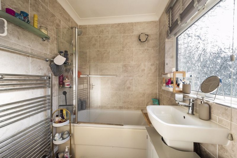 Images for 3 Bedroom Semi-Detached Bungalow, North View Road, Sevenoaks