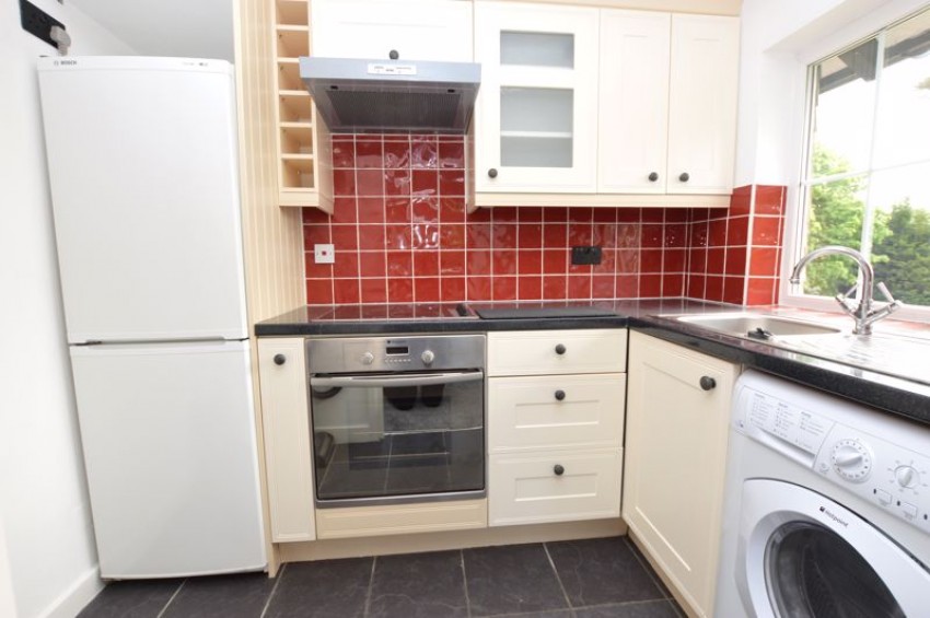 Images for 1 Bedroom First Floor Flat with Parking, London Road, Tonbridge