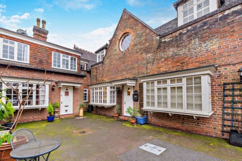 2 Bedroom Terraced House, Mount Ephraim, Tunbridge Wells