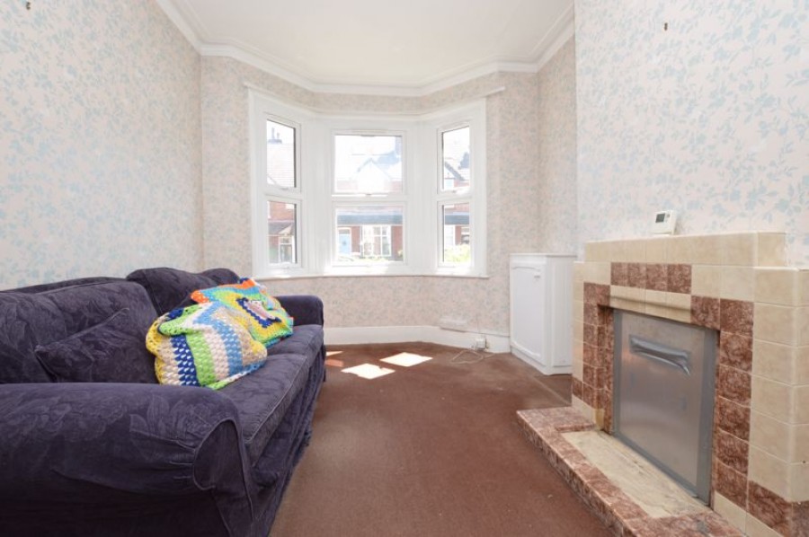 Images for 3 Bedroom Semi-Detached House, Meadow Road, Tunbridge Wells
