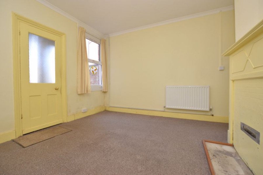 Images for 3 Bedroom Semi-Detached House, Meadow Road, Tunbridge Wells
