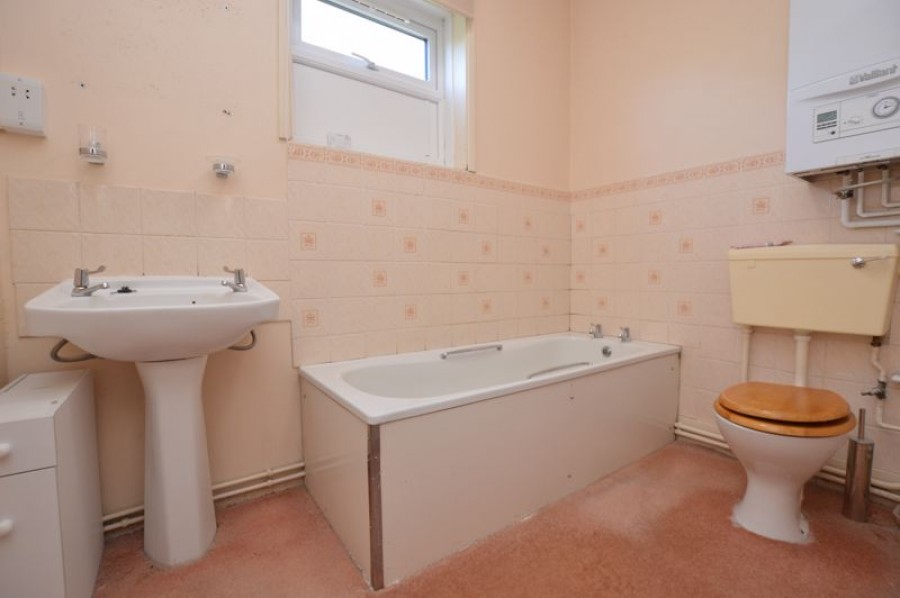 Images for 3 Bedroom Semi-Detached House, Meadow Road, Tunbridge Wells
