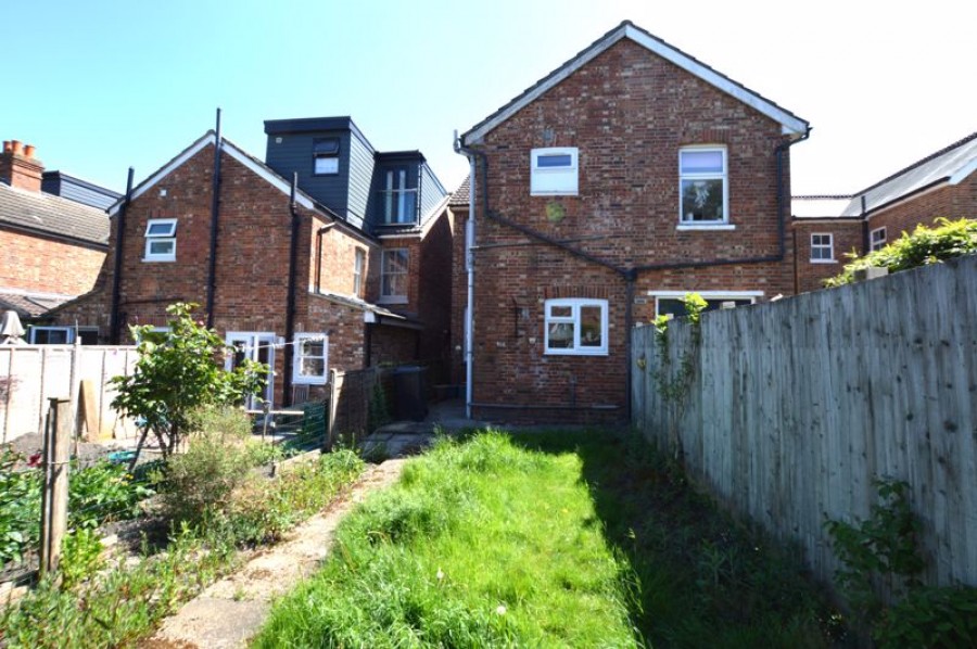 Images for 3 Bedroom Semi-Detached House, Meadow Road, Tunbridge Wells