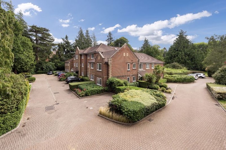 2 Bed 2 Bath Apartment, Bayhall Road, Tunbridge Wells