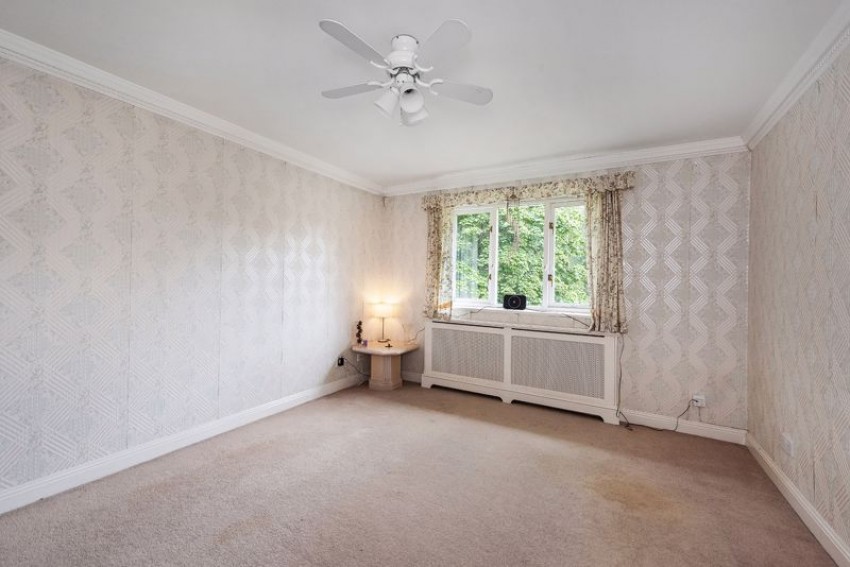 Images for 2 Bed 2 Bath Apartment, Bayhall Road, Tunbridge Wells