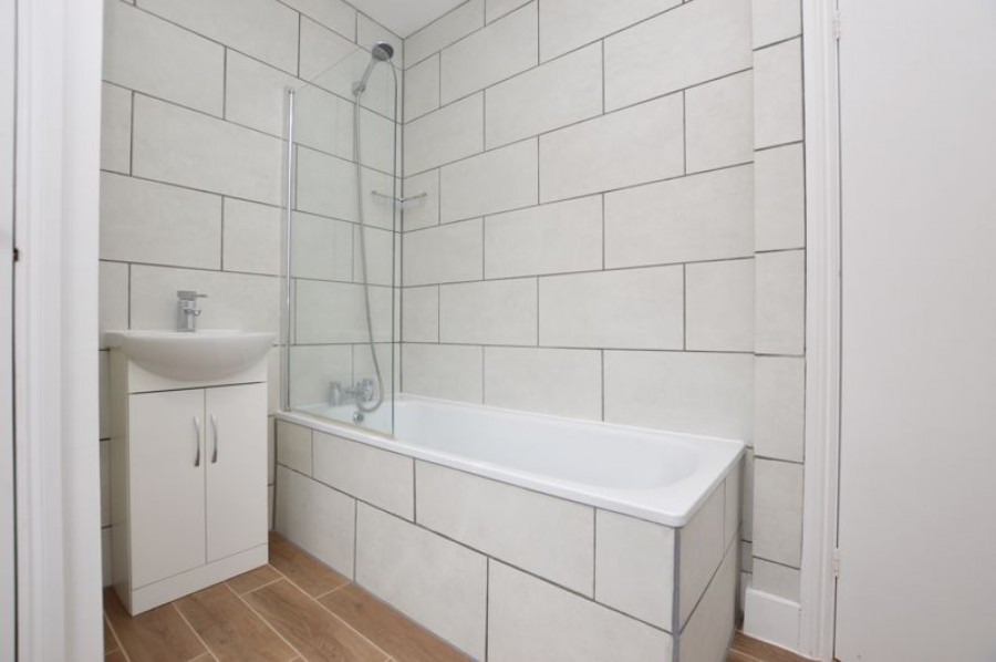 Images for 1 Bedroom First Floor Flat, Crescent Road, Tunbridge Wells