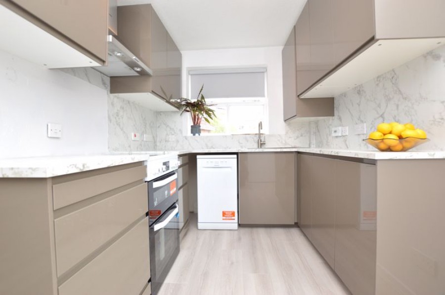 Images for 3 Bed Semi-Detached House, Blackmead, Sevenoaks