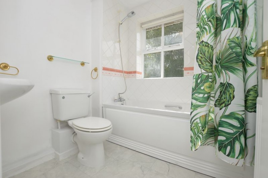 Images for 3 Bed Semi-Detached House, Blackmead, Sevenoaks