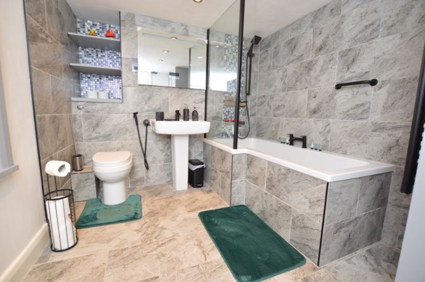 Images for 2 Bedroom Ground Floor Apartment, The Pantiles, Tunbridge Wells