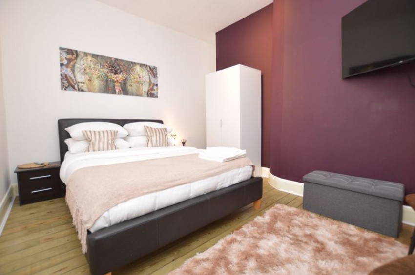 Images for 2 Bedroom Ground Floor Apartment, The Pantiles, Tunbridge Wells