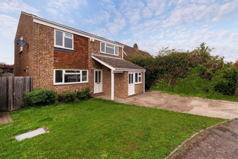 4 Bedroom Detached House, Alliance Way, Tonbridge