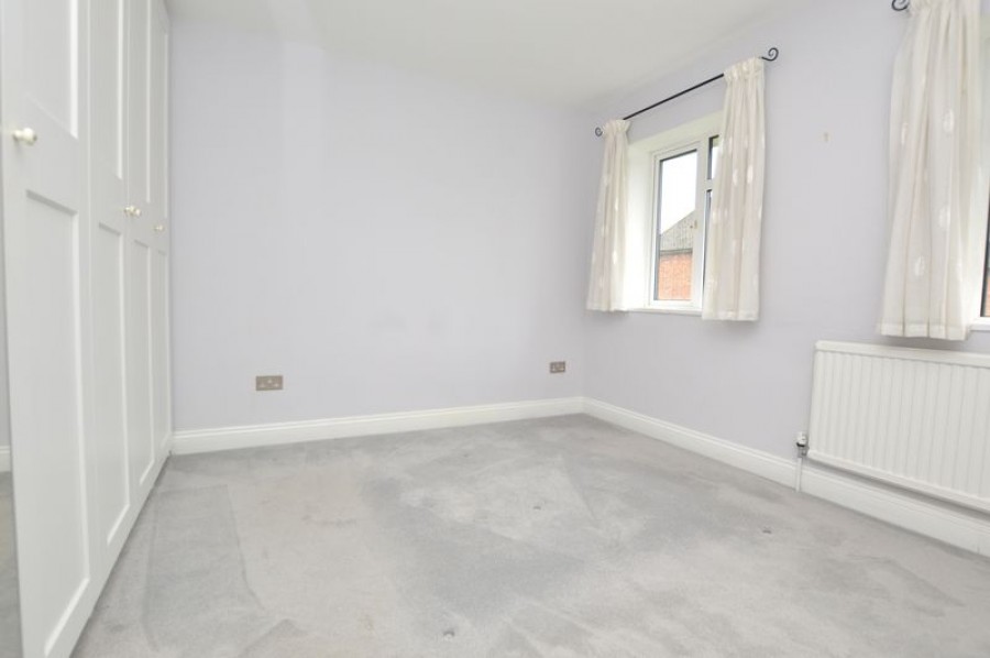 Images for 2 Bedroom Flat, Milton Gardens, Tonbridge
