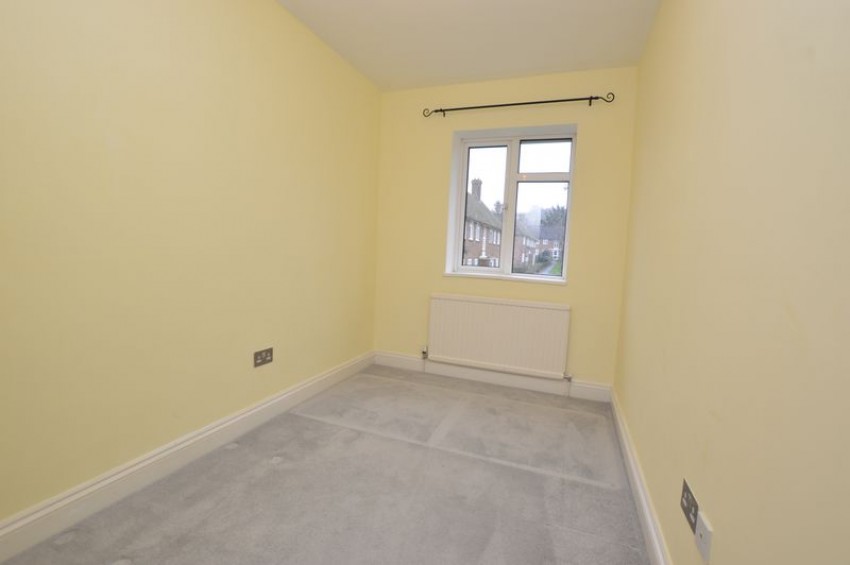 Images for 2 Bedroom Flat, Milton Gardens, Tonbridge