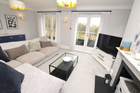 2 Bedroom Apartment, Springwood Park, Tonbridge
