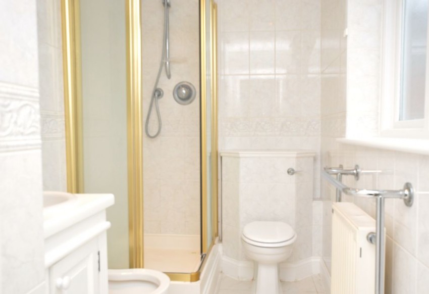 Images for 2 Bedroom Apartment, Springwood Park, Tonbridge