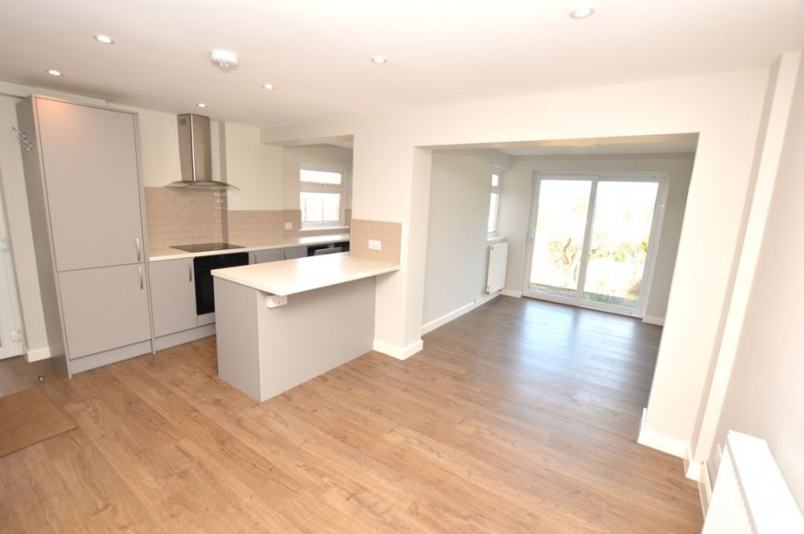 Images for 3 Bedroom Detached House with Garage, Cleveland, Tunbridge Wells