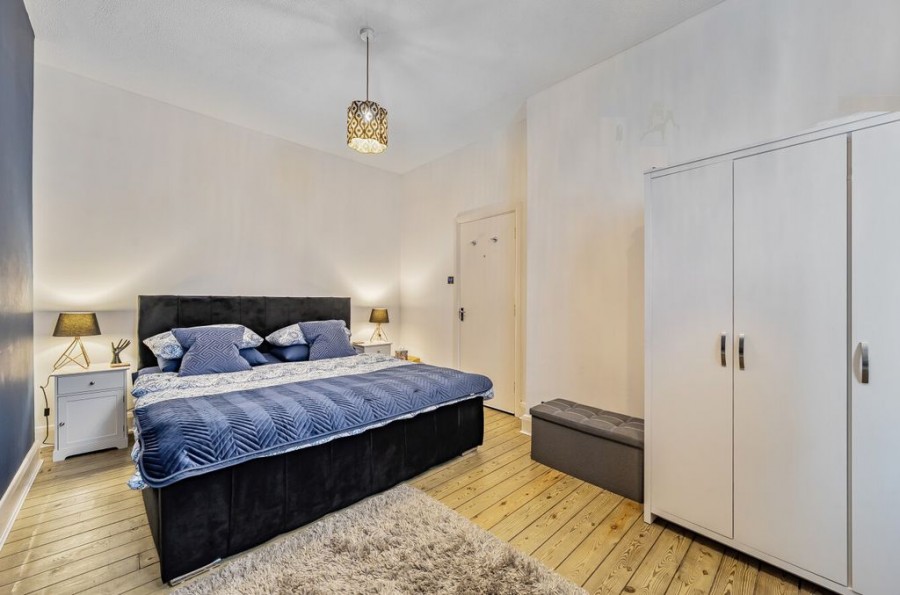 Images for 2 Bedroom Ground Floor Apartment, The Pantiles, Tunbridge Wells