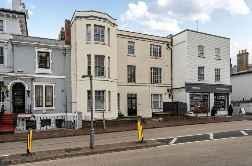 Images for Elegant Grade II Listed Apartment in The Pantiles